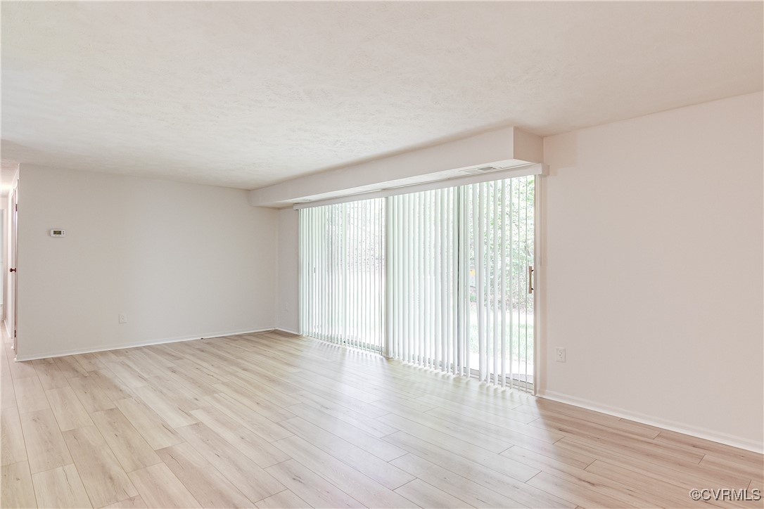 8404 Muldoon Ct Unit#4