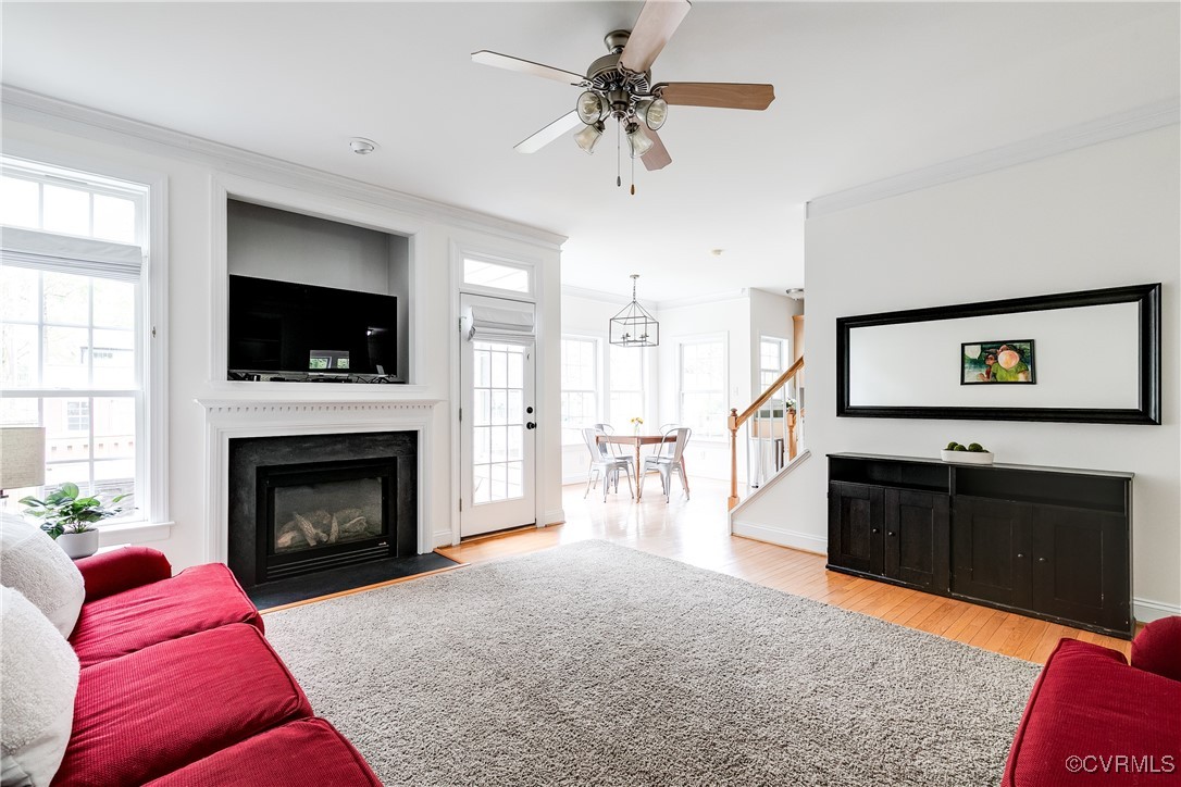 4830 E Seminary Ave