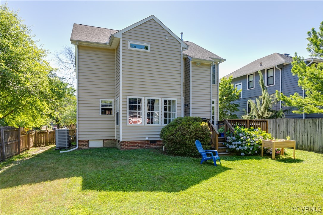 4830 E Seminary Ave