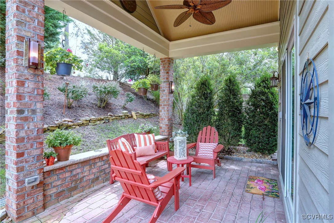 5669 Virginia Park Dr