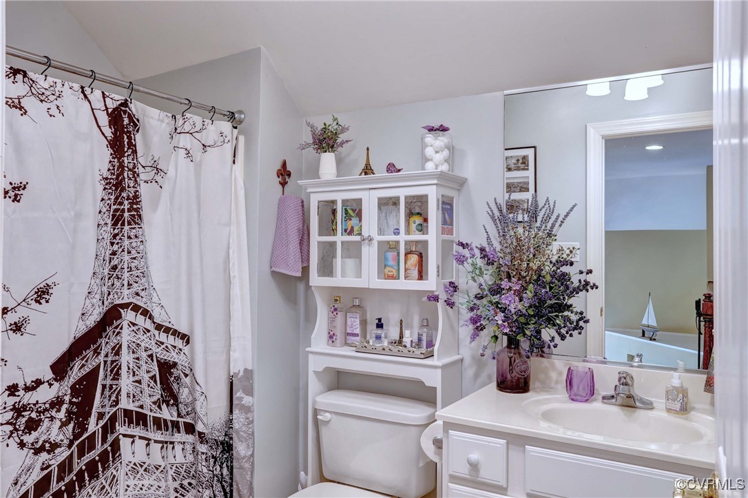 5669 Virginia Park Dr