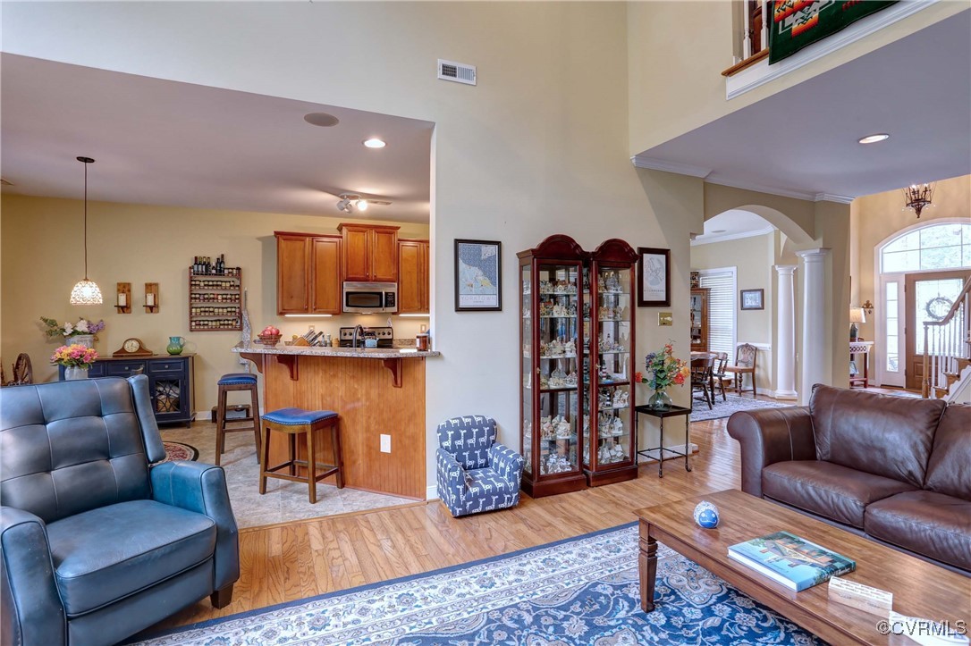 5669 Virginia Park Dr