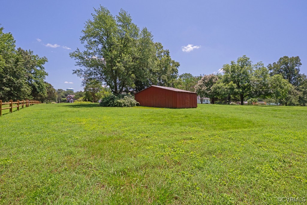 10900 Tiller Rd