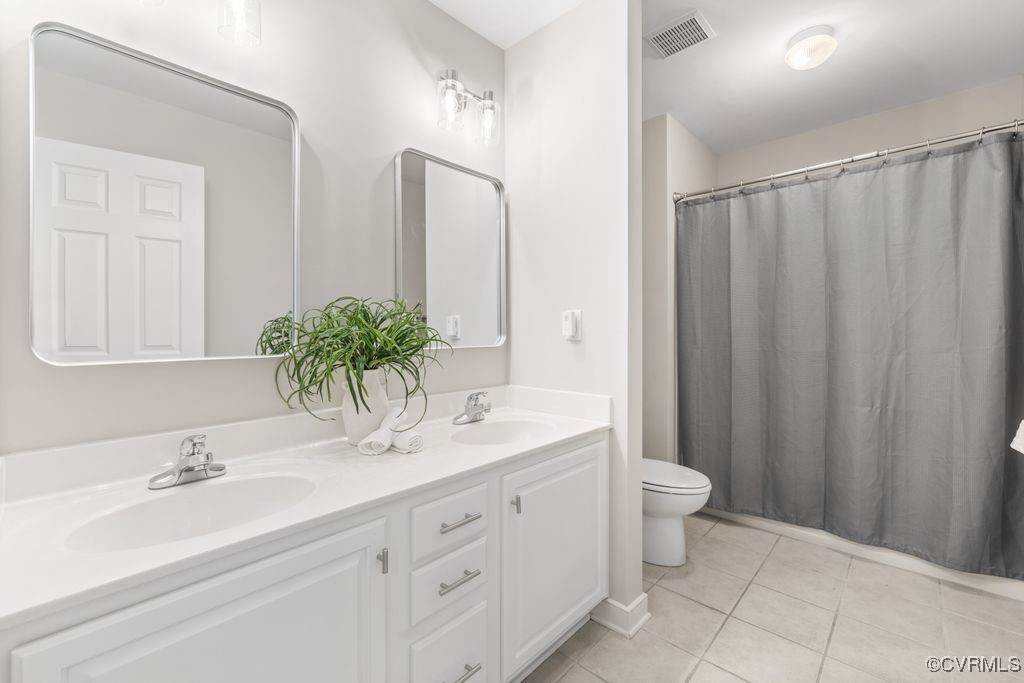 14142 Kings Farm Ct