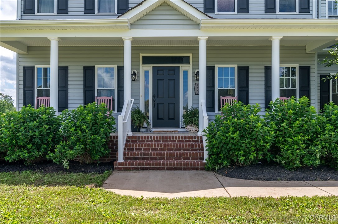 330 Noel Rd