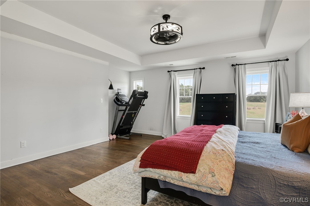 330 Noel Rd