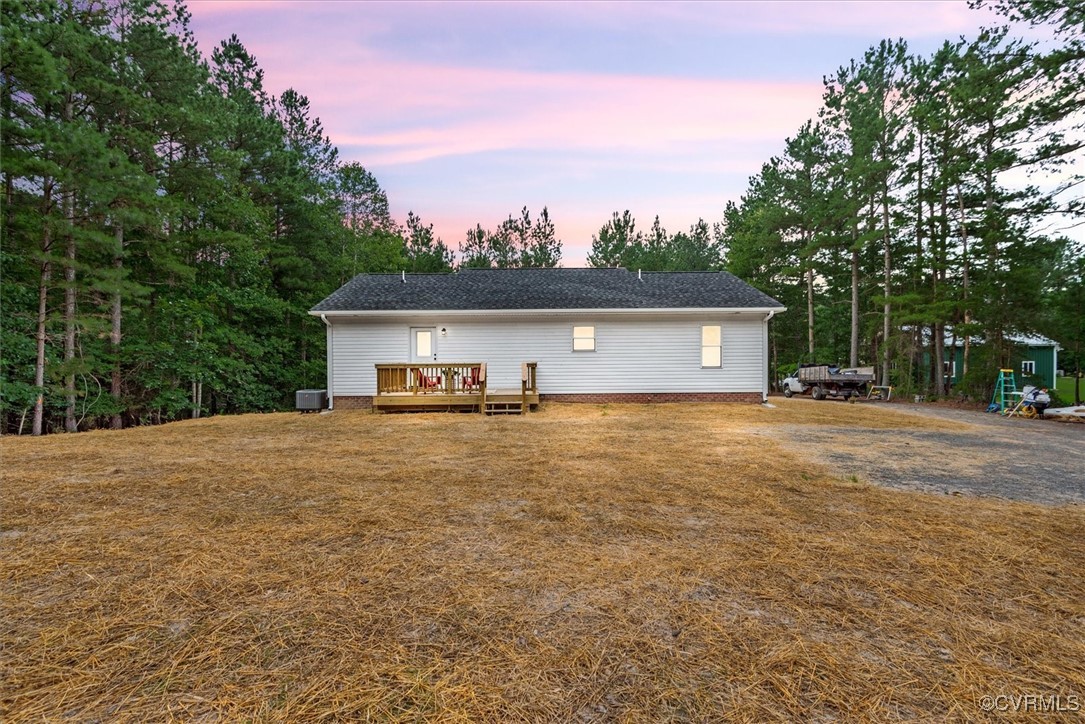 487 Deep Landing Rd