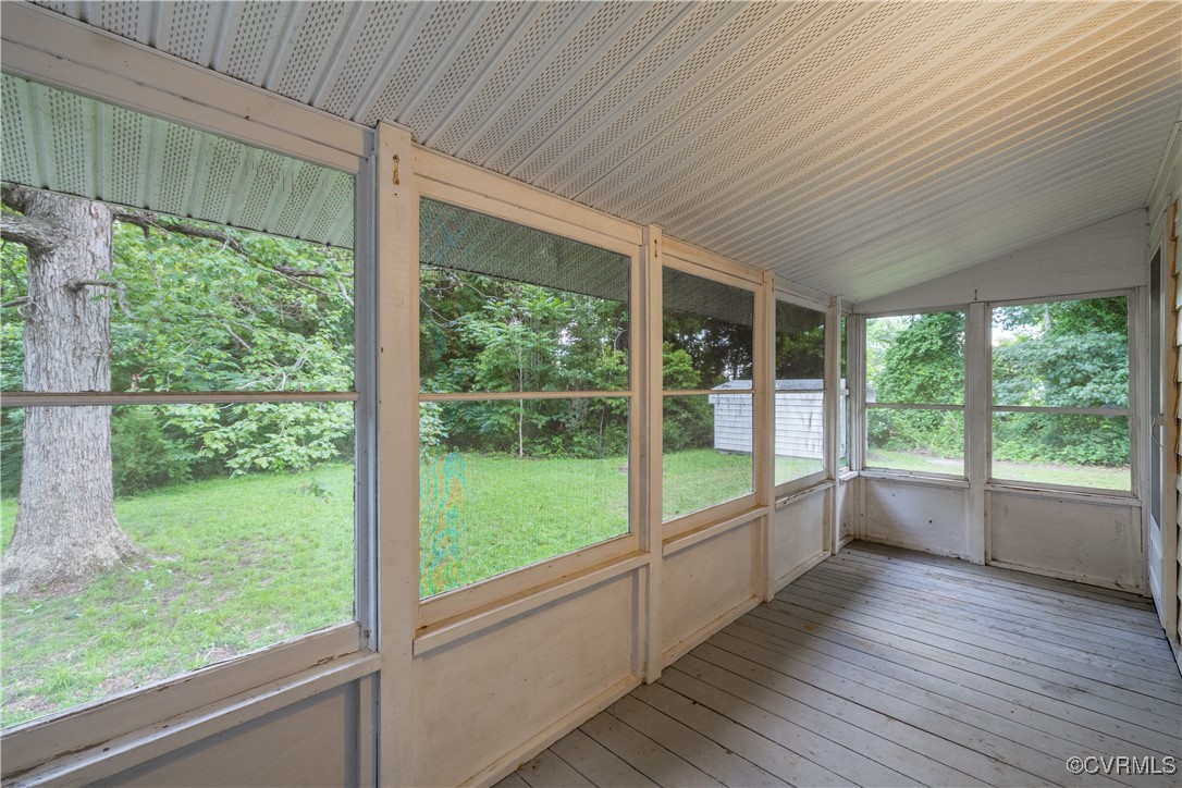 2400 Quaker Rd