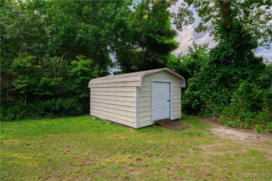 2400 Quaker Rd
