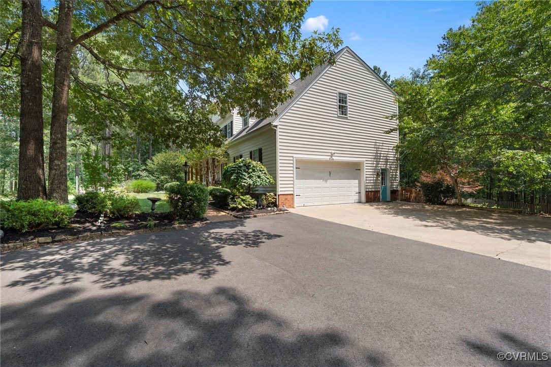 13125 Greenwood Creek Dr