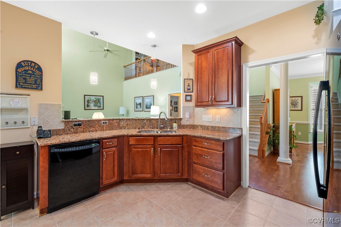 4120 Coles Point Way