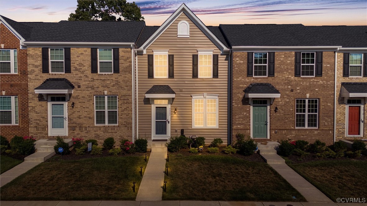 3007 Perdue Springs Dr