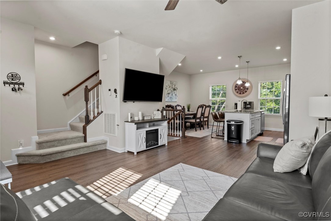 3007 Perdue Springs Dr