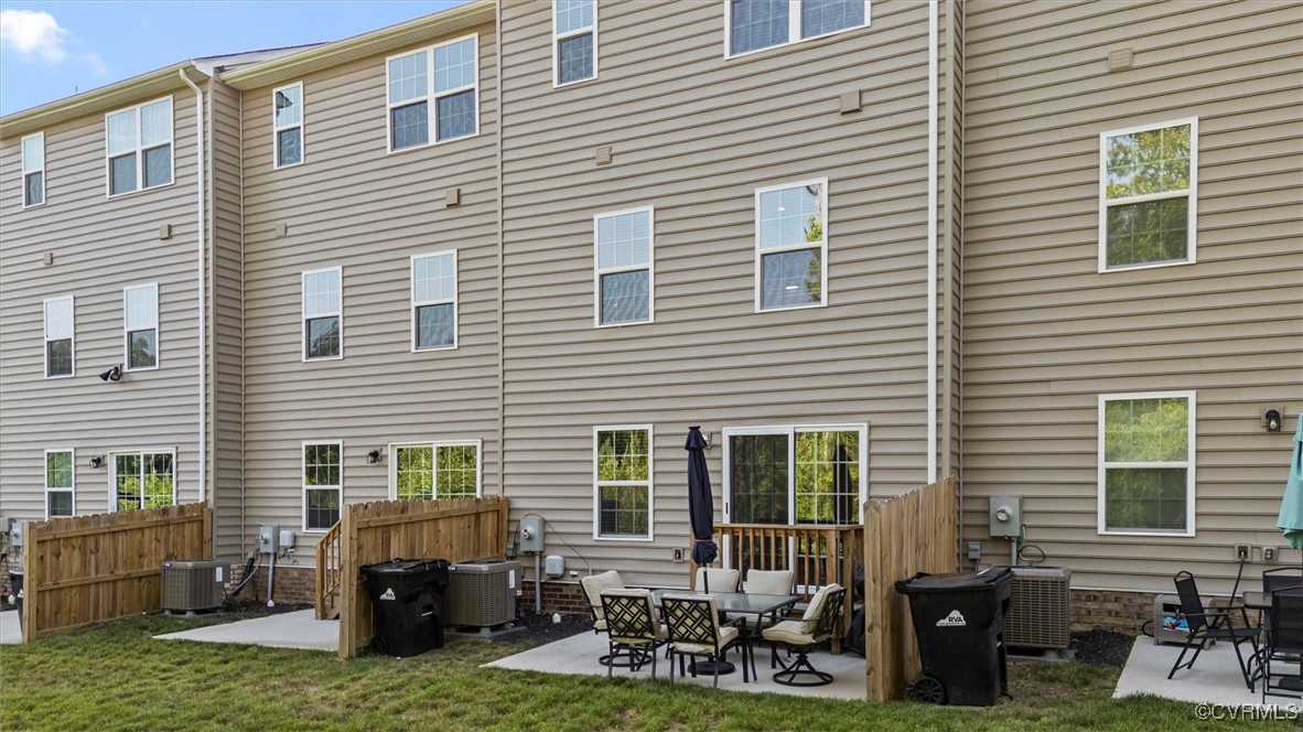 3007 Perdue Springs Dr