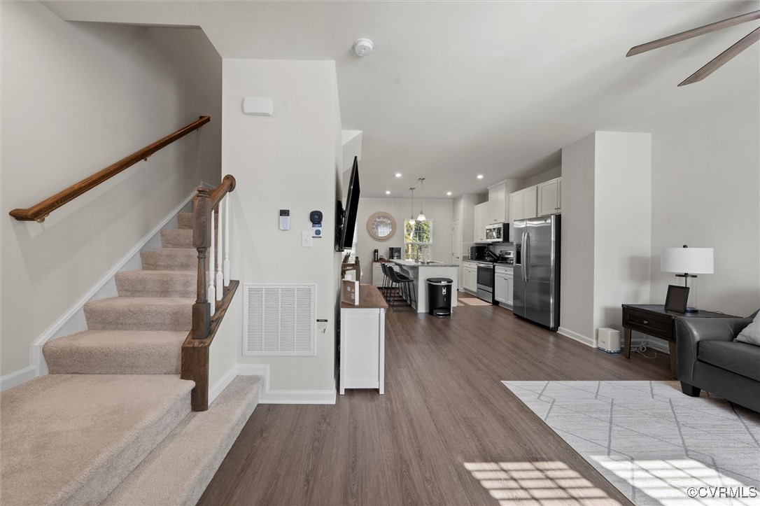 3007 Perdue Springs Dr