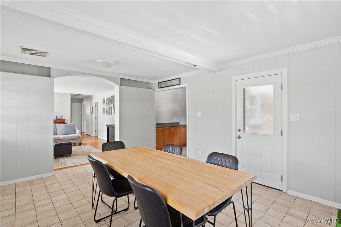 9307 Huron Ave