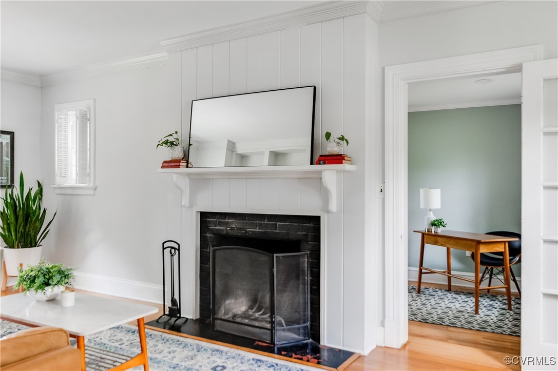 5008 W Seminary Ave