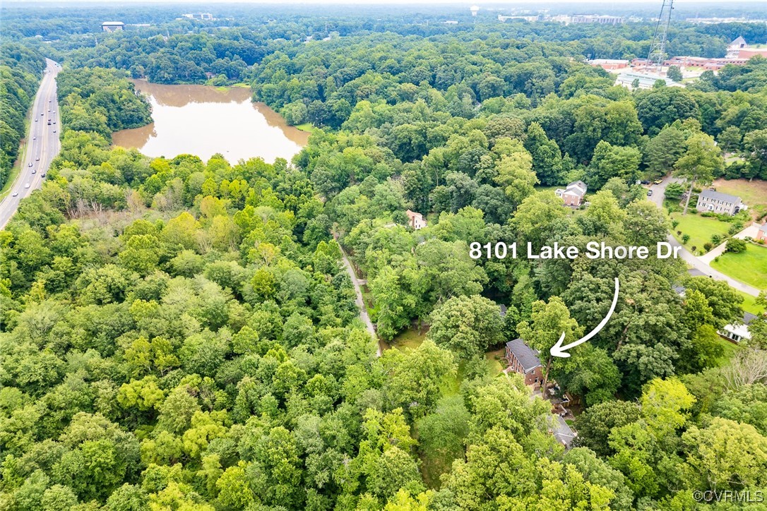 8101 Lake Shore Dr