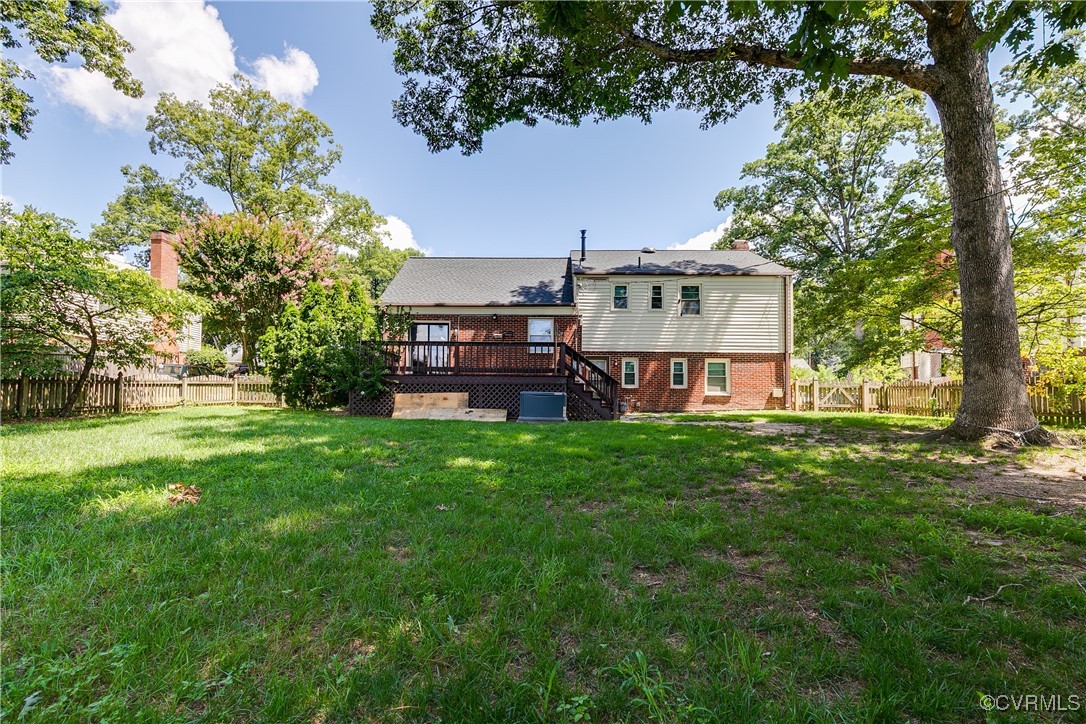 8803 Basswood Rd