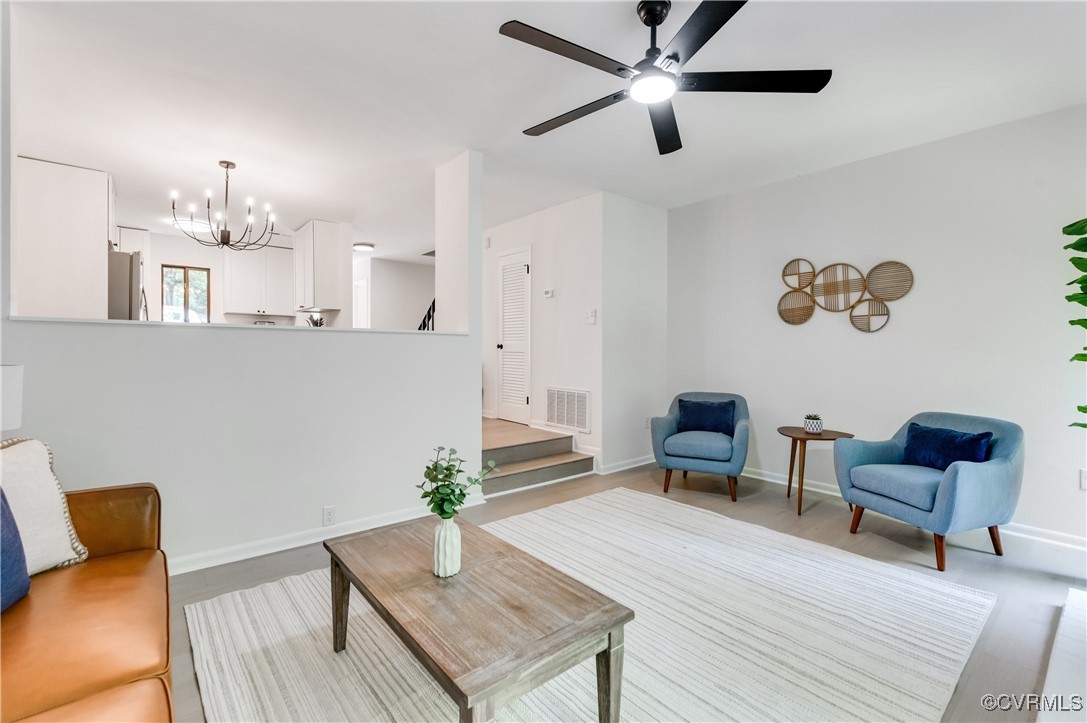 11904 W Briar Patch Dr