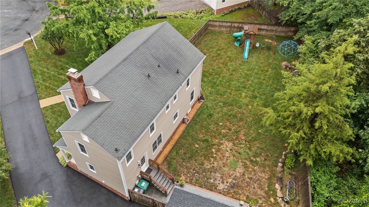 9632 Woodstream Dr