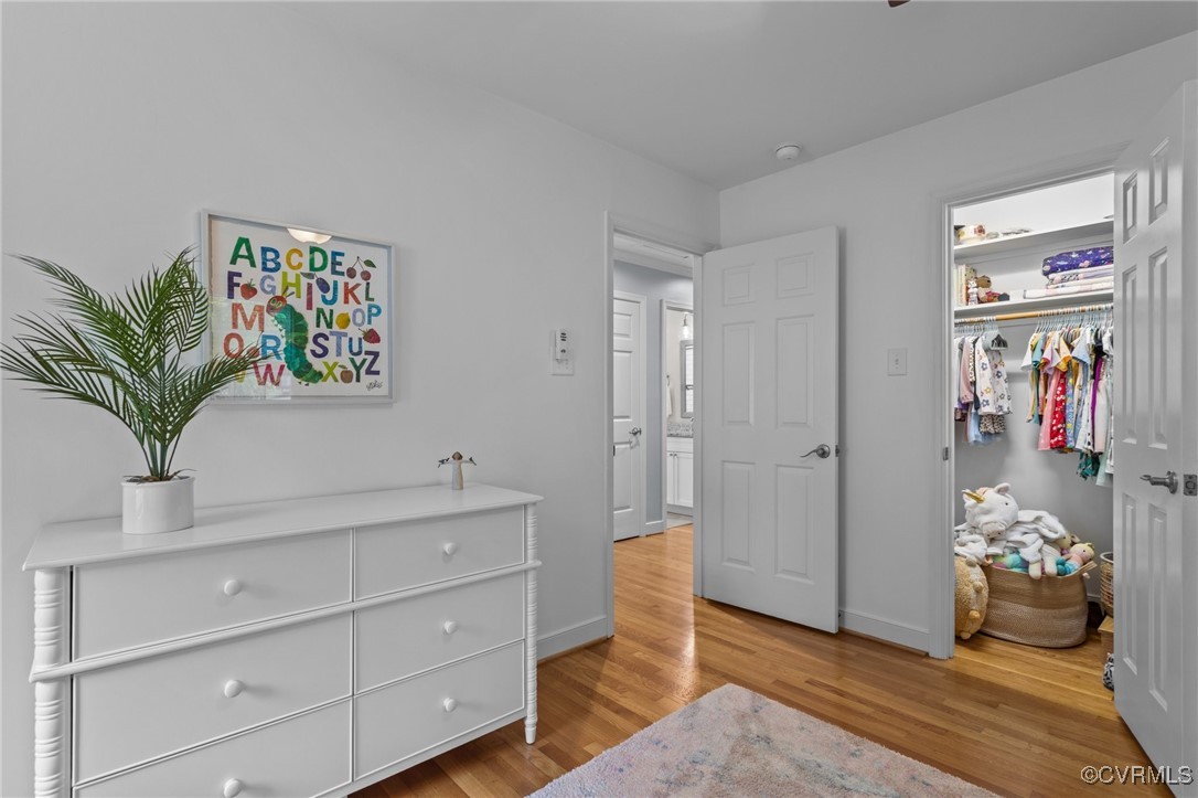 9632 Woodstream Dr