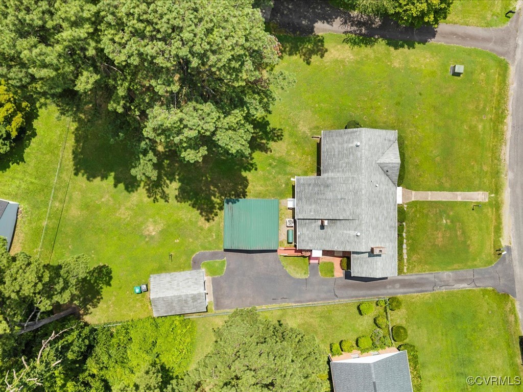 5913 Ridge Rd