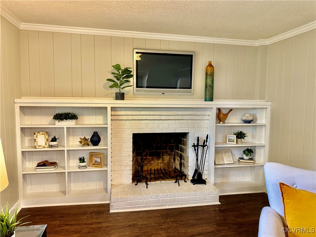 8409 Zell Ln