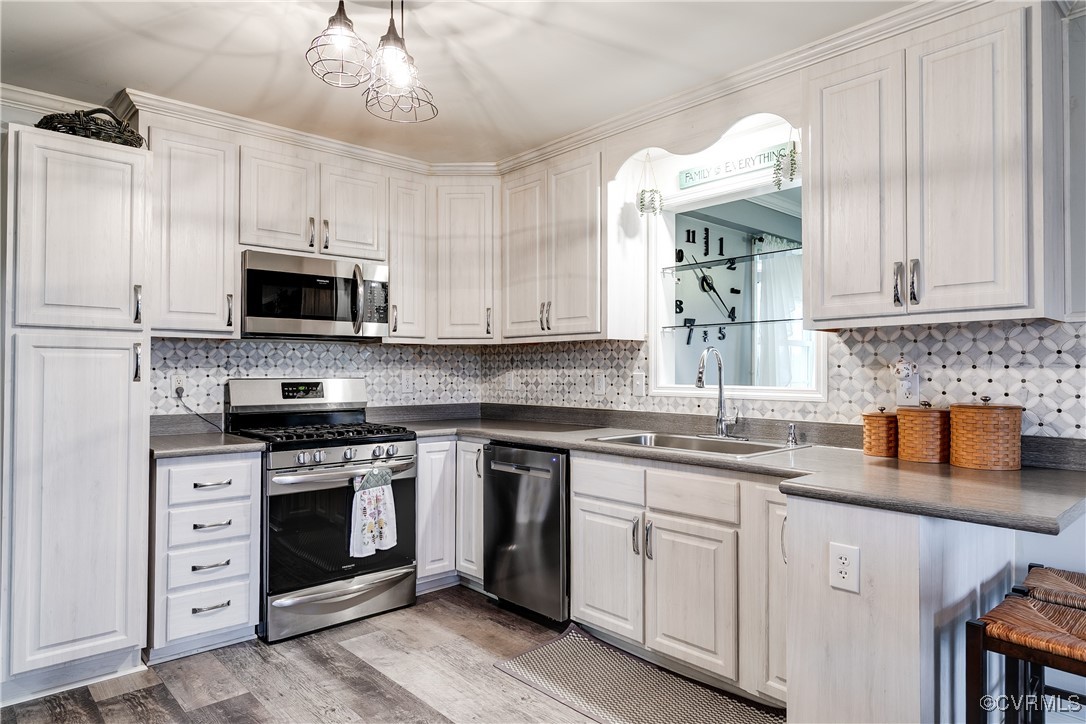 698 Quail Crossing Rd