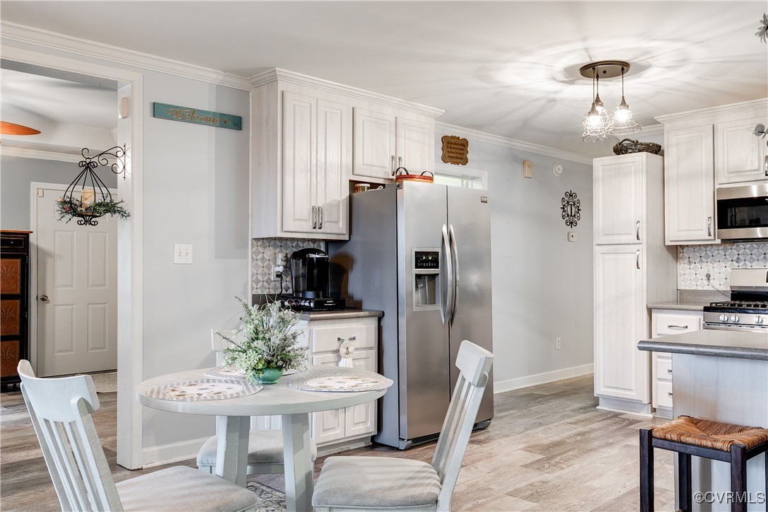 698 Quail Crossing Rd