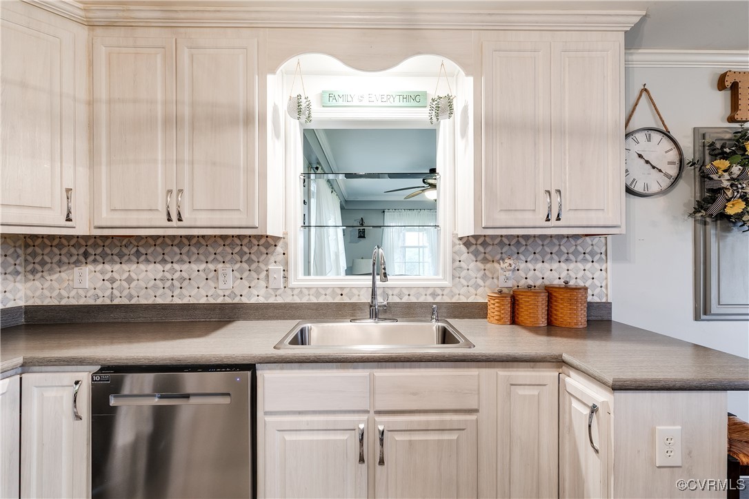 698 Quail Crossing Rd