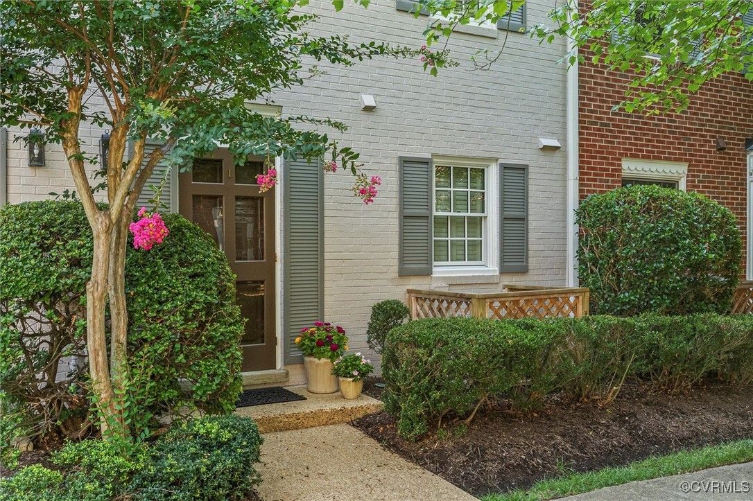 9107 Derbyshire Rd Unit#I