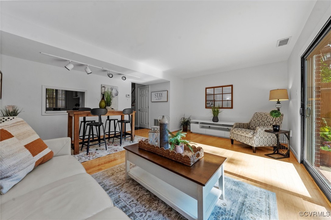 9107 Derbyshire Rd Unit#I