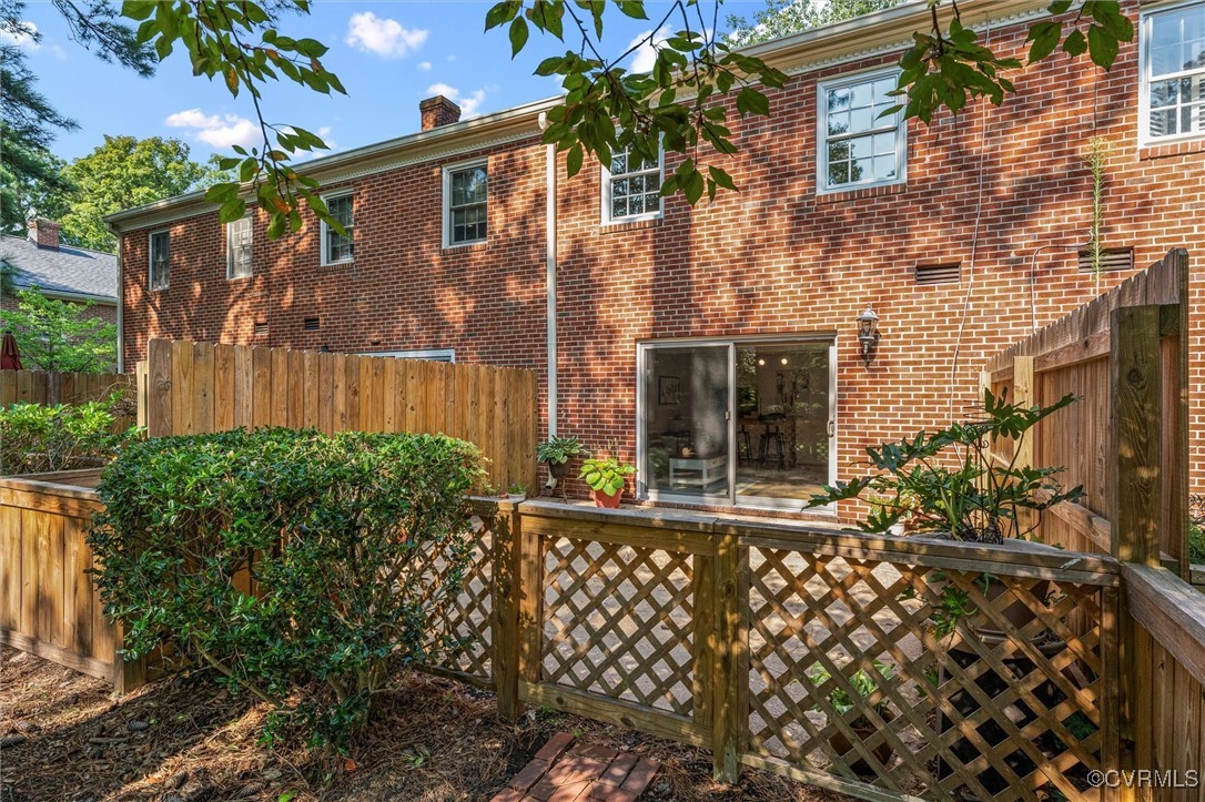 9107 Derbyshire Rd Unit#I