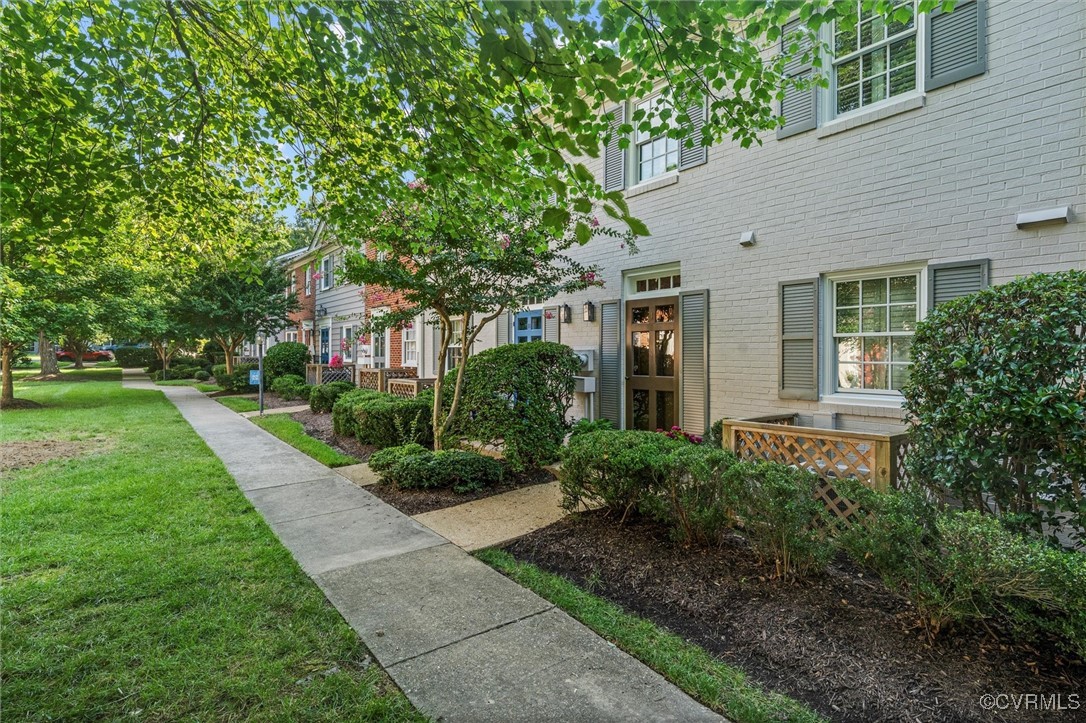 9107 Derbyshire Rd Unit#I