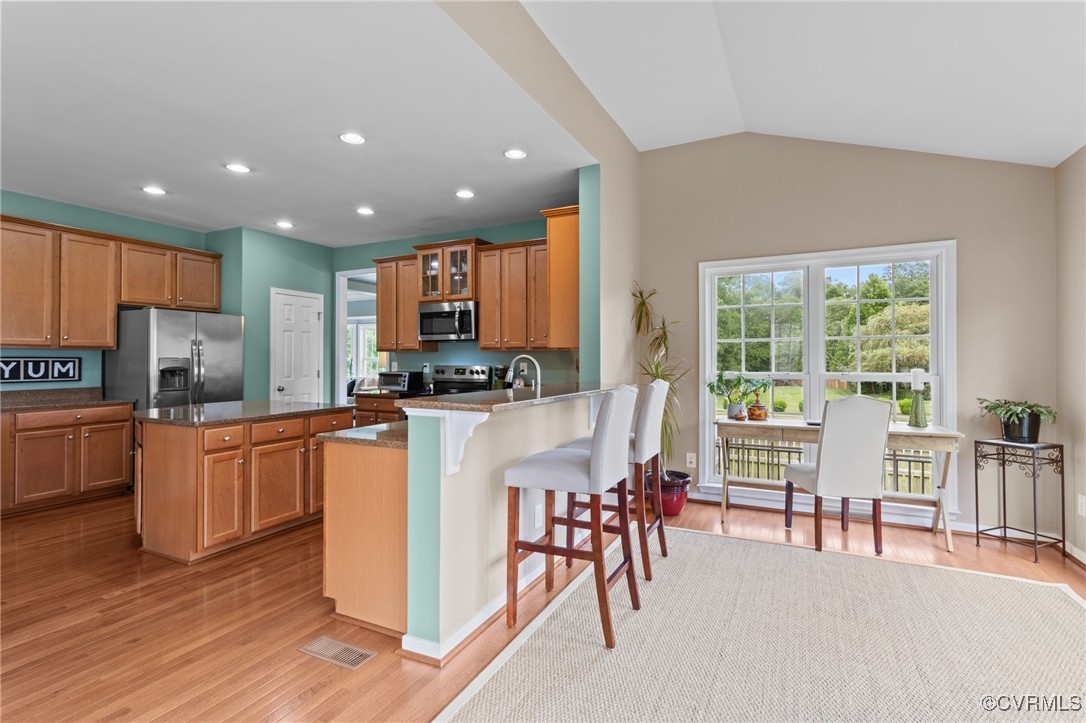 5901 Barnstable Ct