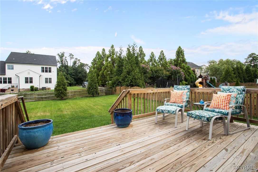 5901 Barnstable Ct