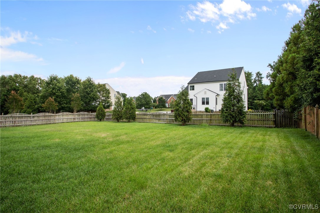 5901 Barnstable Ct