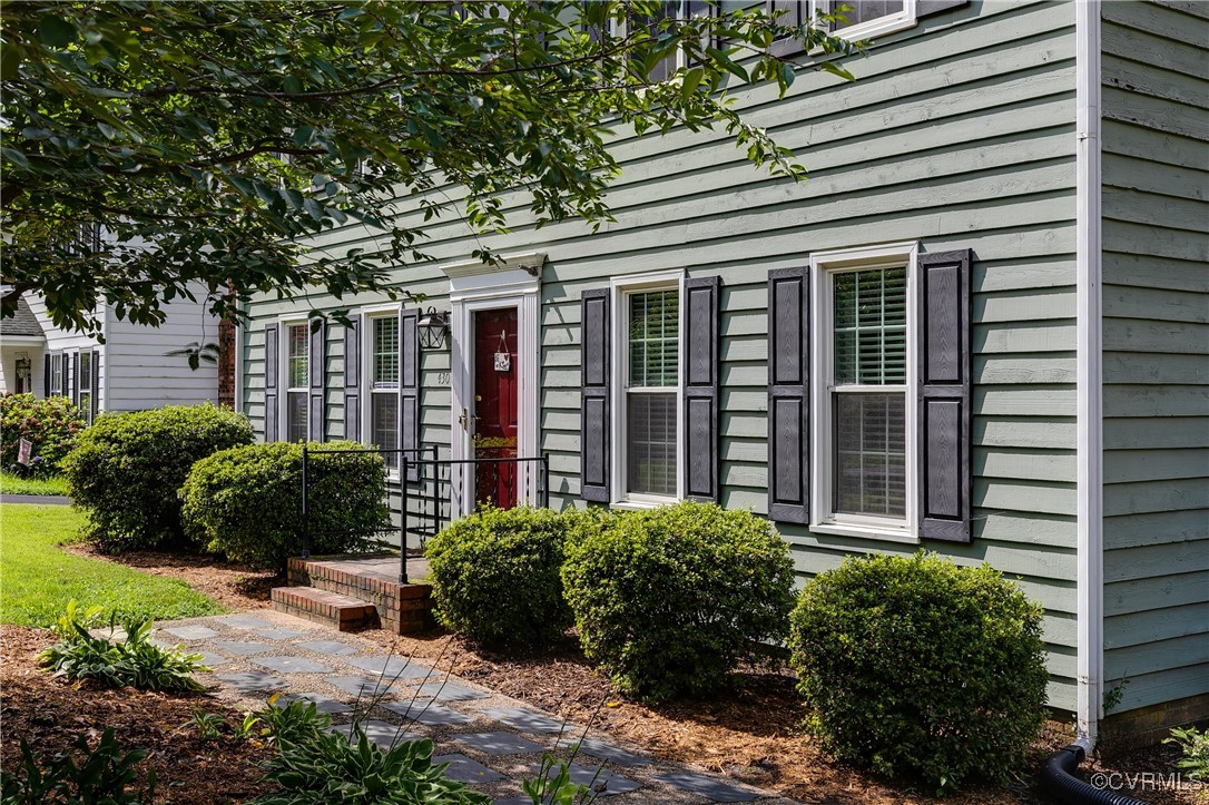 430 Eastman Rd