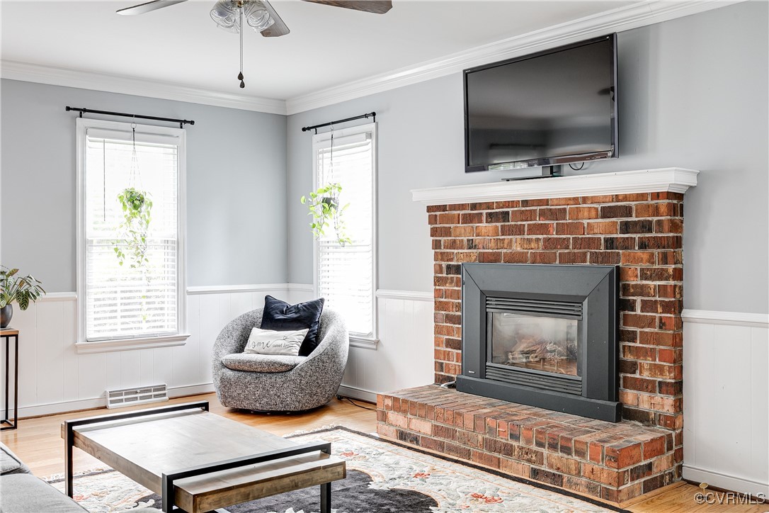 430 Eastman Rd