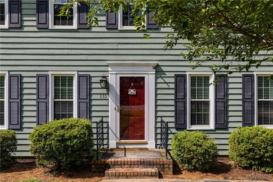 430 Eastman Rd