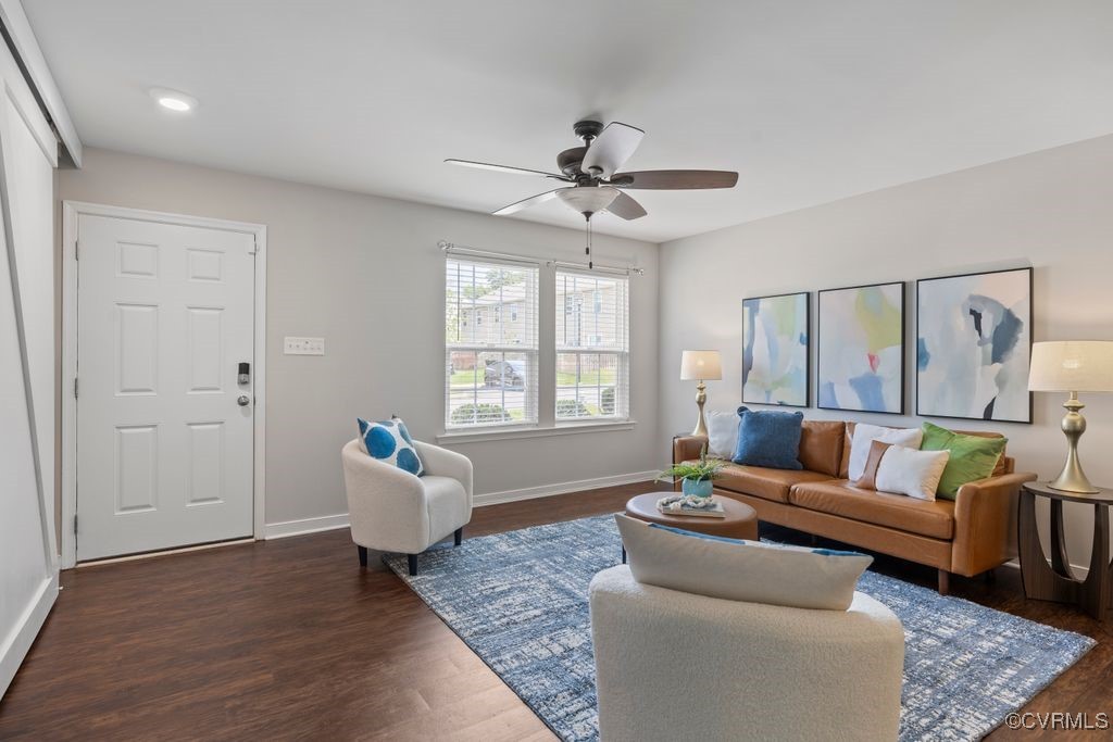 1502 Stonewall Manor Dr