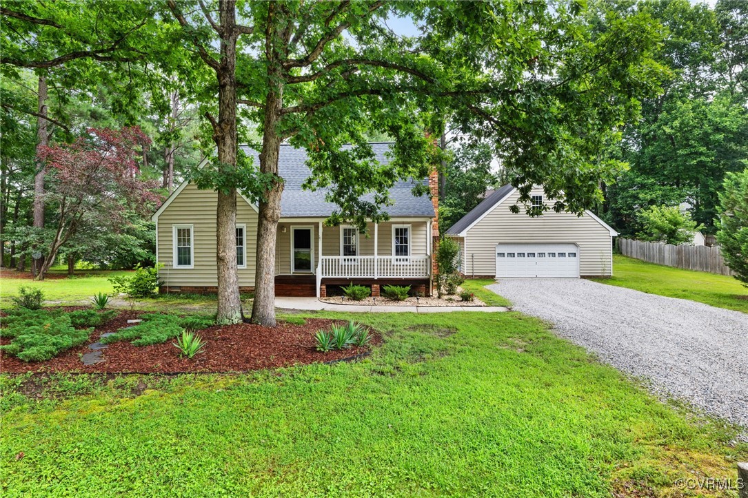 3453 Castlebury Dr