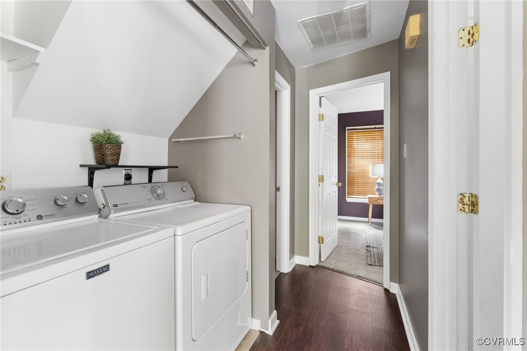 3453 Castlebury Dr