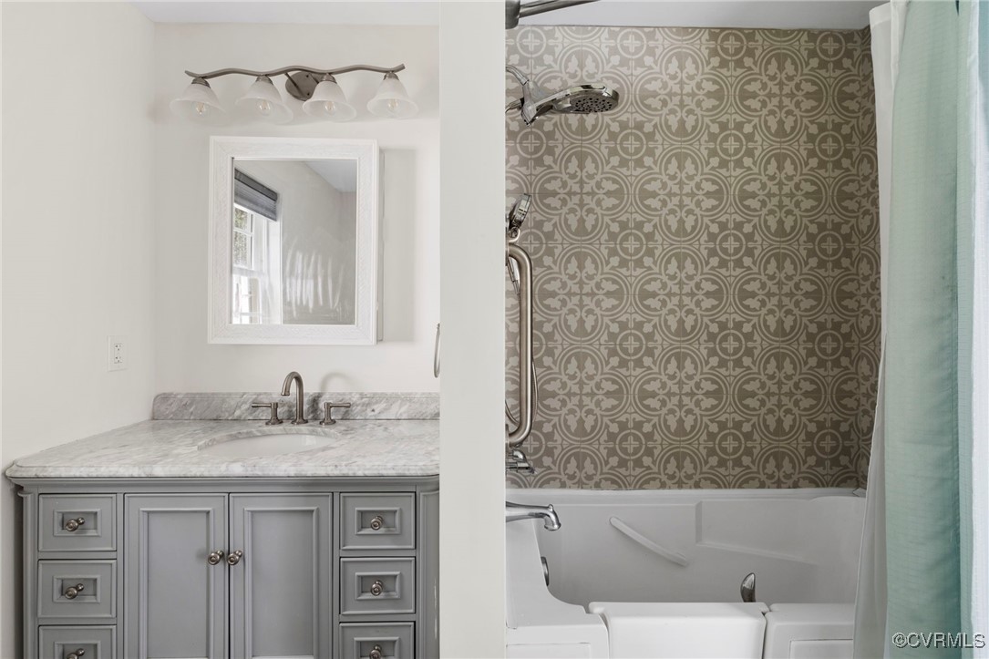 11400 N Wedgemont Dr