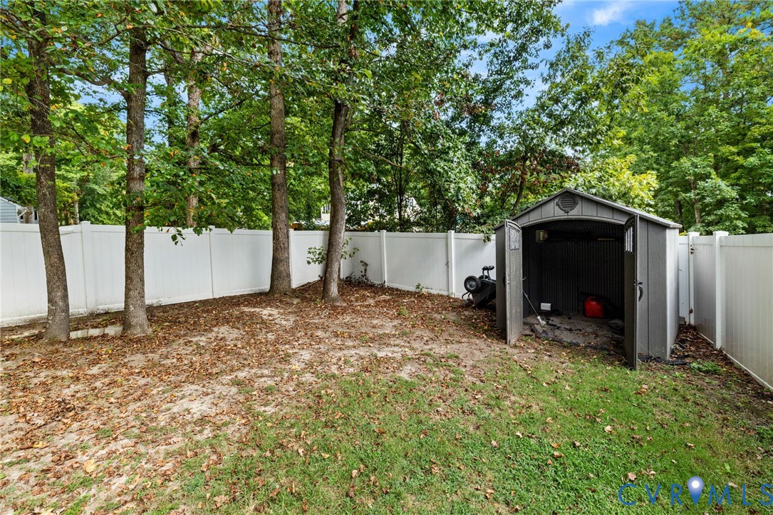 11400 N Wedgemont Dr