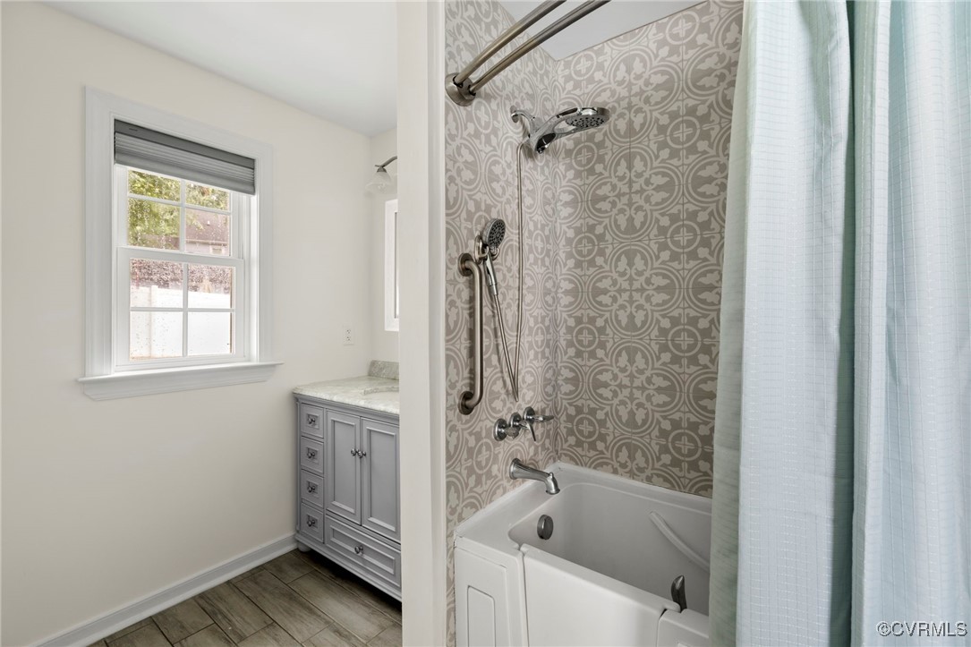 11400 N Wedgemont Dr