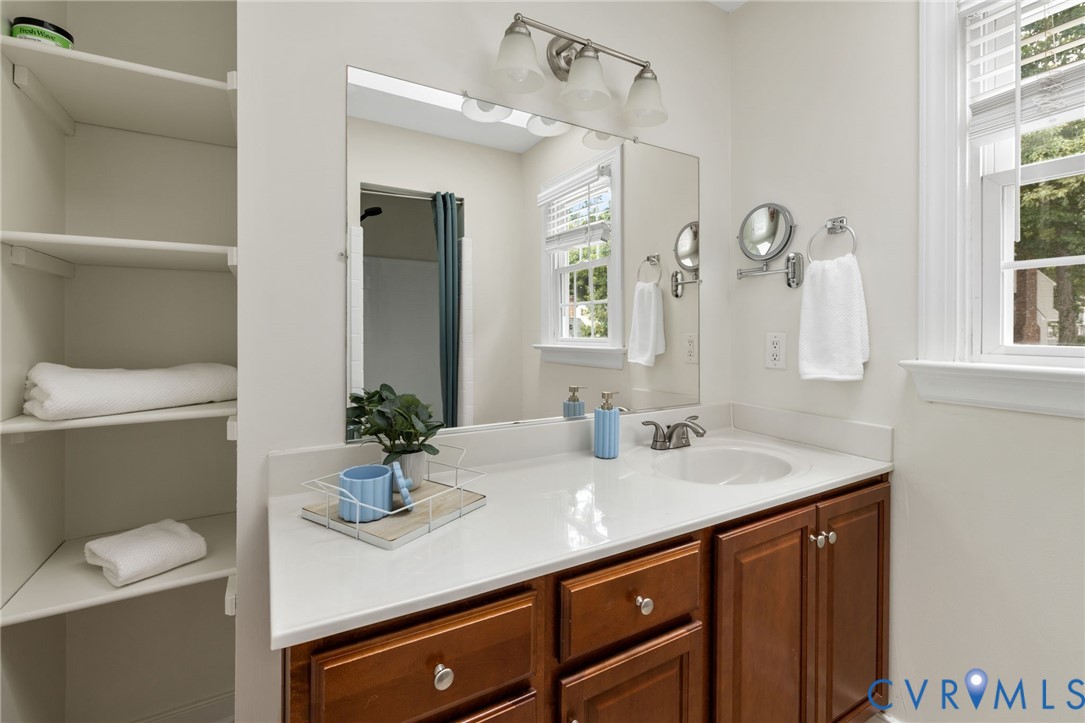 11400 N Wedgemont Dr