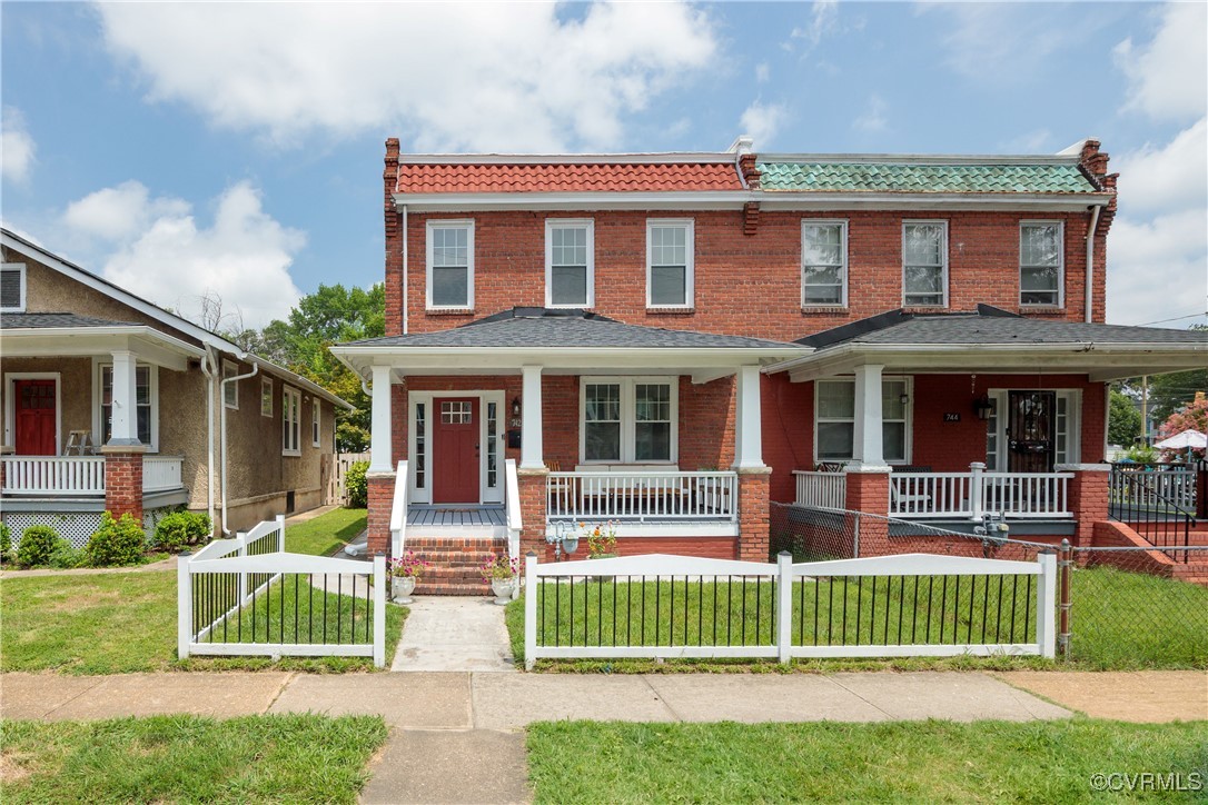 742 Arnold Ave