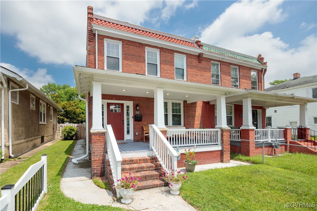 742 Arnold Ave